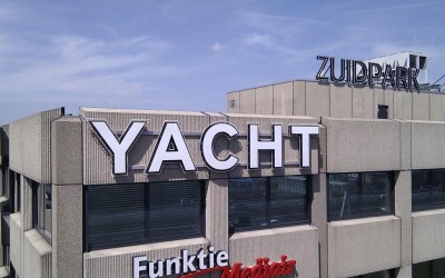 A YACHT 1