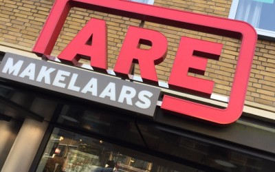 ARE makelaars den haag LED lichtreclame