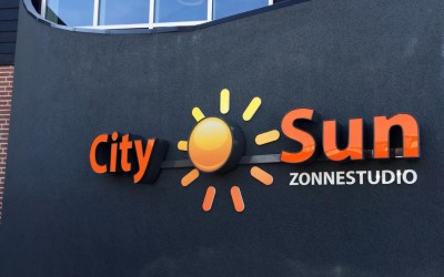 City Sun doosletters met LED lichtreclame